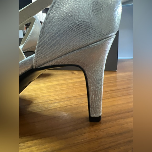 NWB Life stride Maria silver Tequila Women’s pumps 9M - Picture 7 of 8